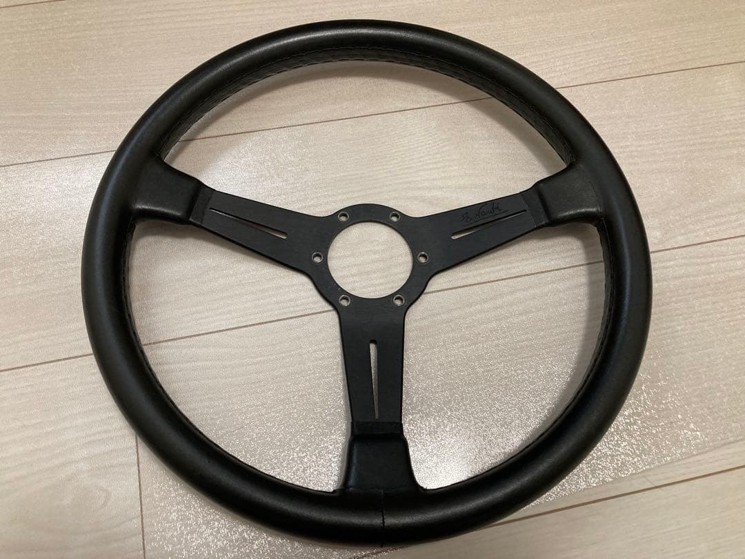 ナルディ　クラシック　36パイ