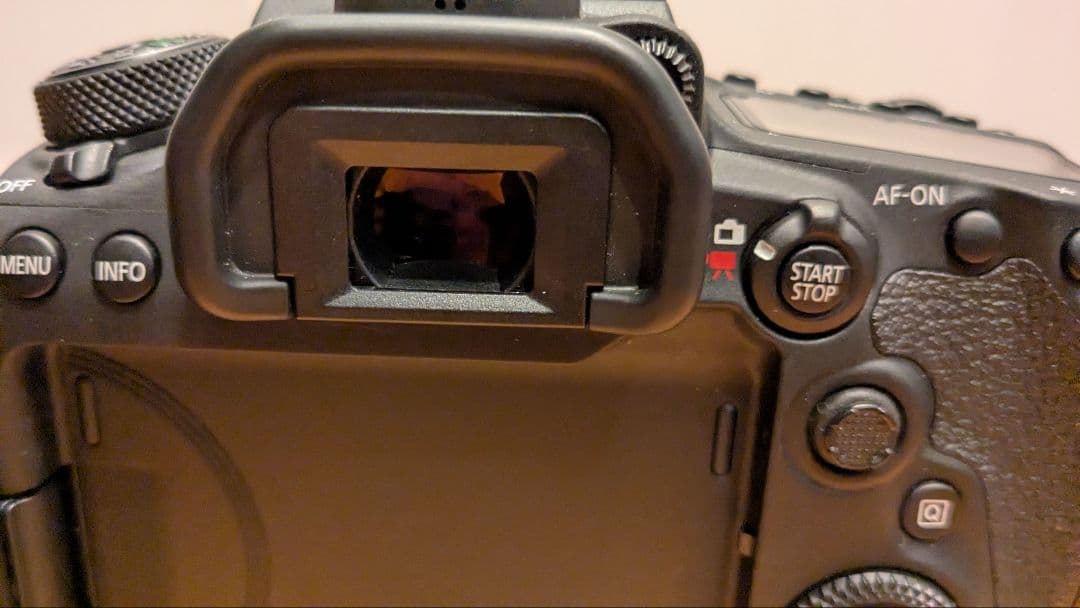 Canon EOS 90D ボディ バッテリー・チャージャー・ストラップ・説明書