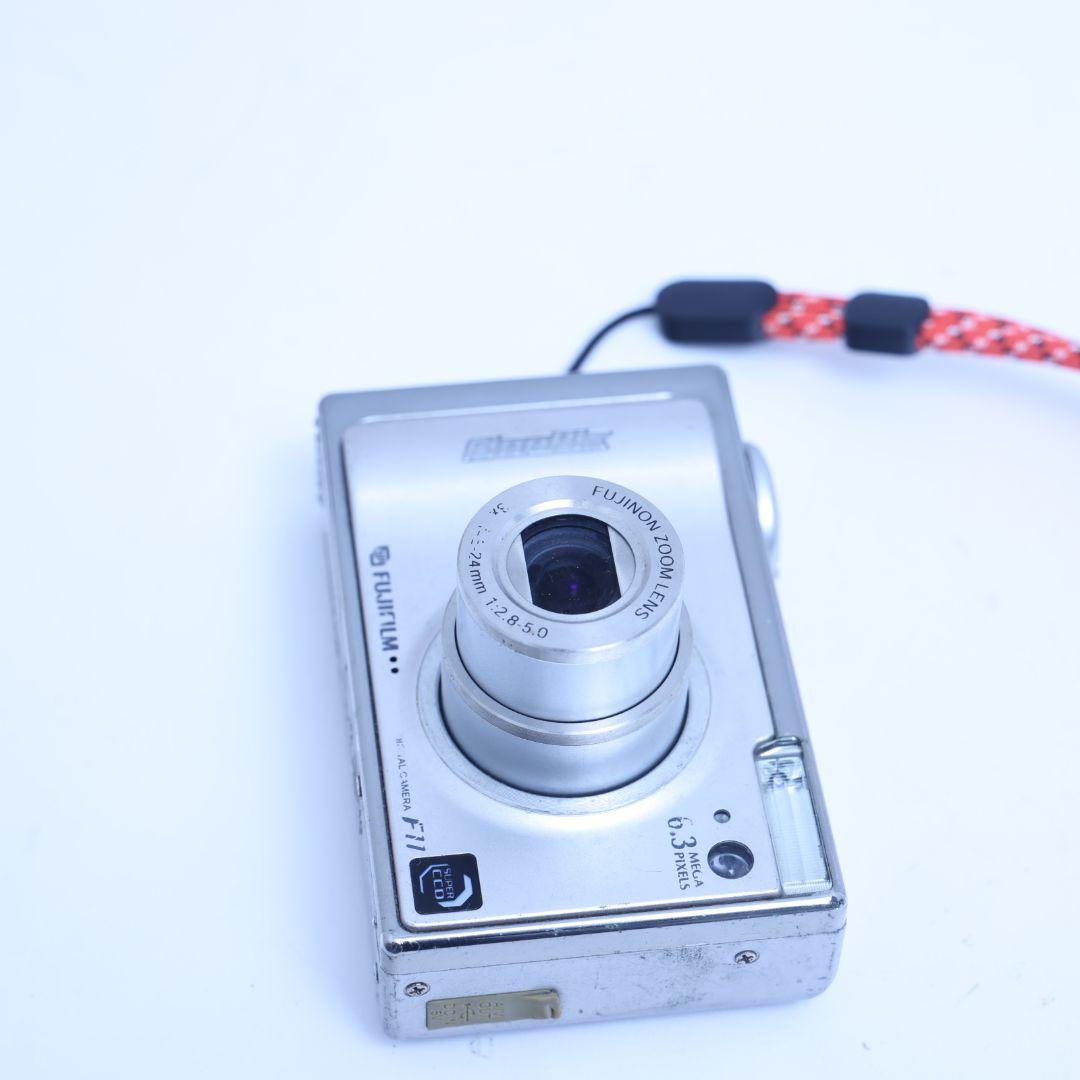 スマホ転送可 FUJIFILM F11 デジタルカメラ メモリーカード他 付