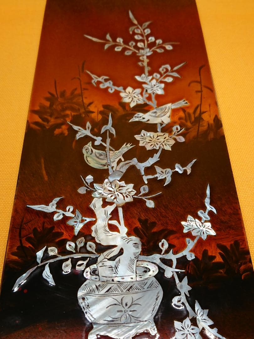 【美品】螺鈿細工　漆塗り　花鳥図　置物　インテリア　工芸品　美術品　A1465