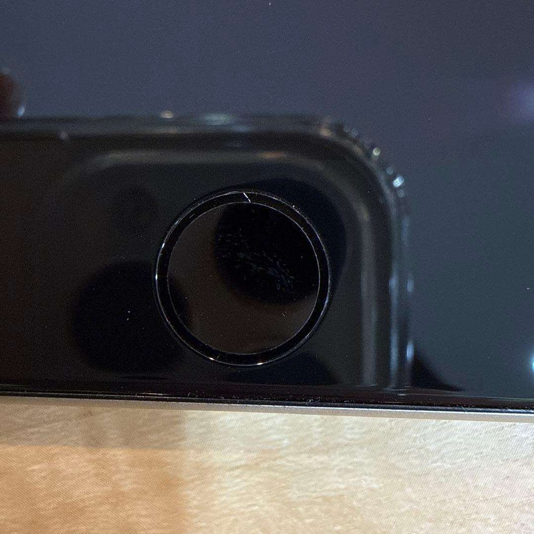 【美品】iPhone SE 第3世代 スターライト 64GB SIMフリー