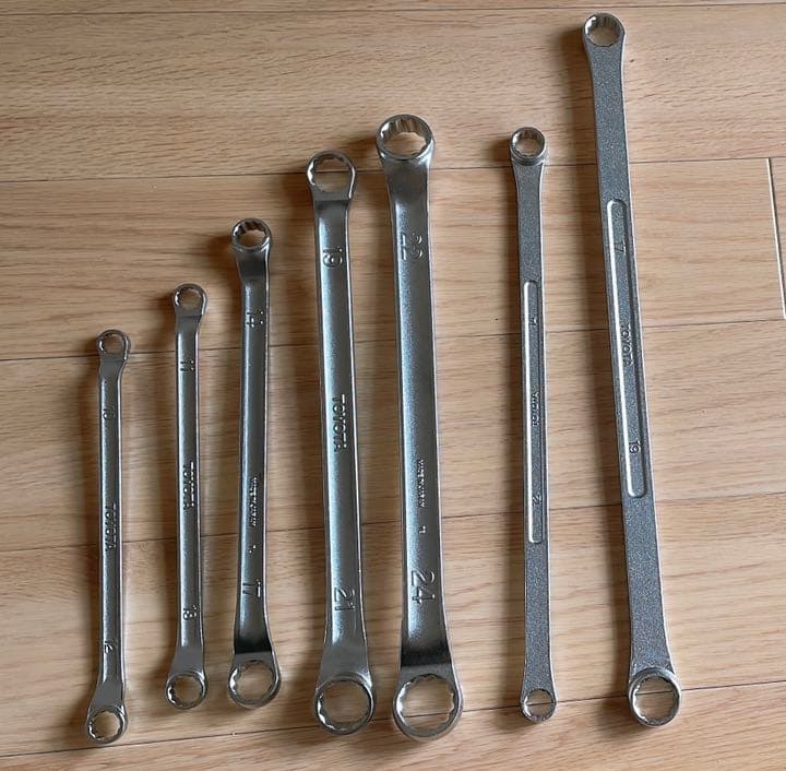 トヨタ純正工具　車整備士専用工具52点セット