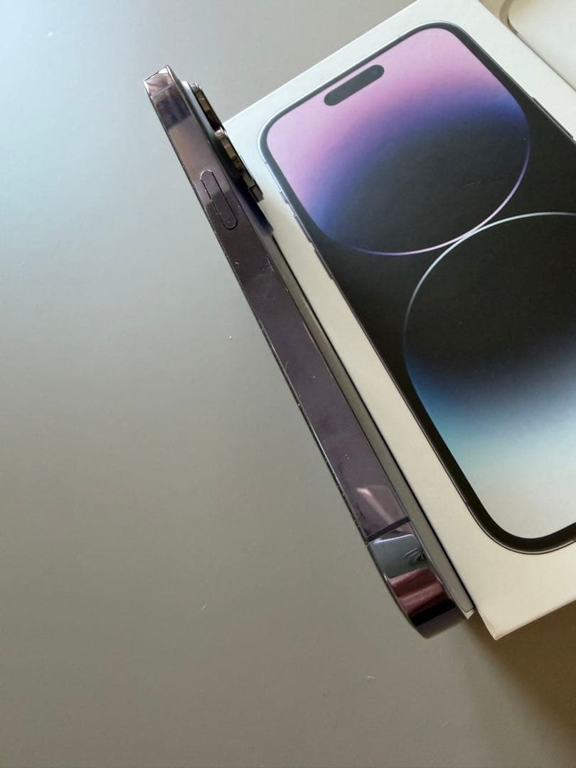 極美品 iPhone 14 Pro 256GB ダークパープル（付属品未使用）