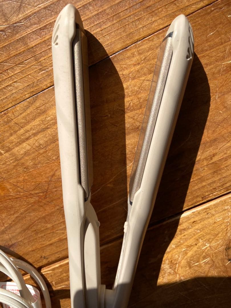 クレイツ　イオン　ニュアンスヘアアレンジ