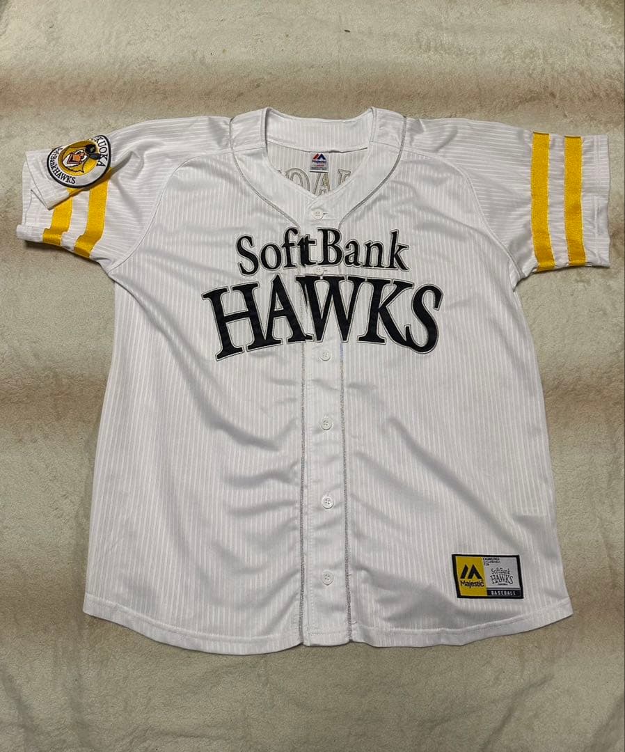 ソフトバンクホークス柳田ユニフォーム