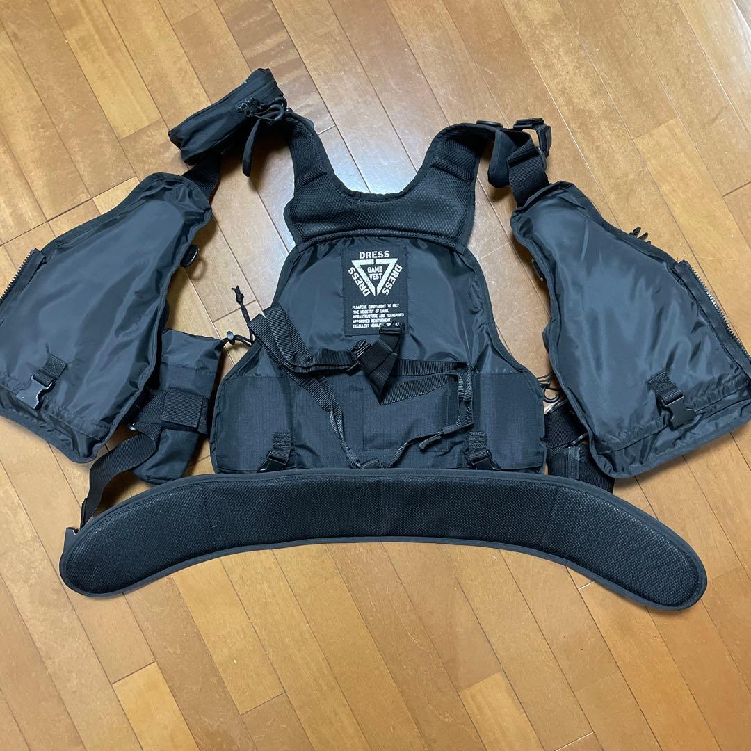 DRESS フローティングゲームベスト ブラック