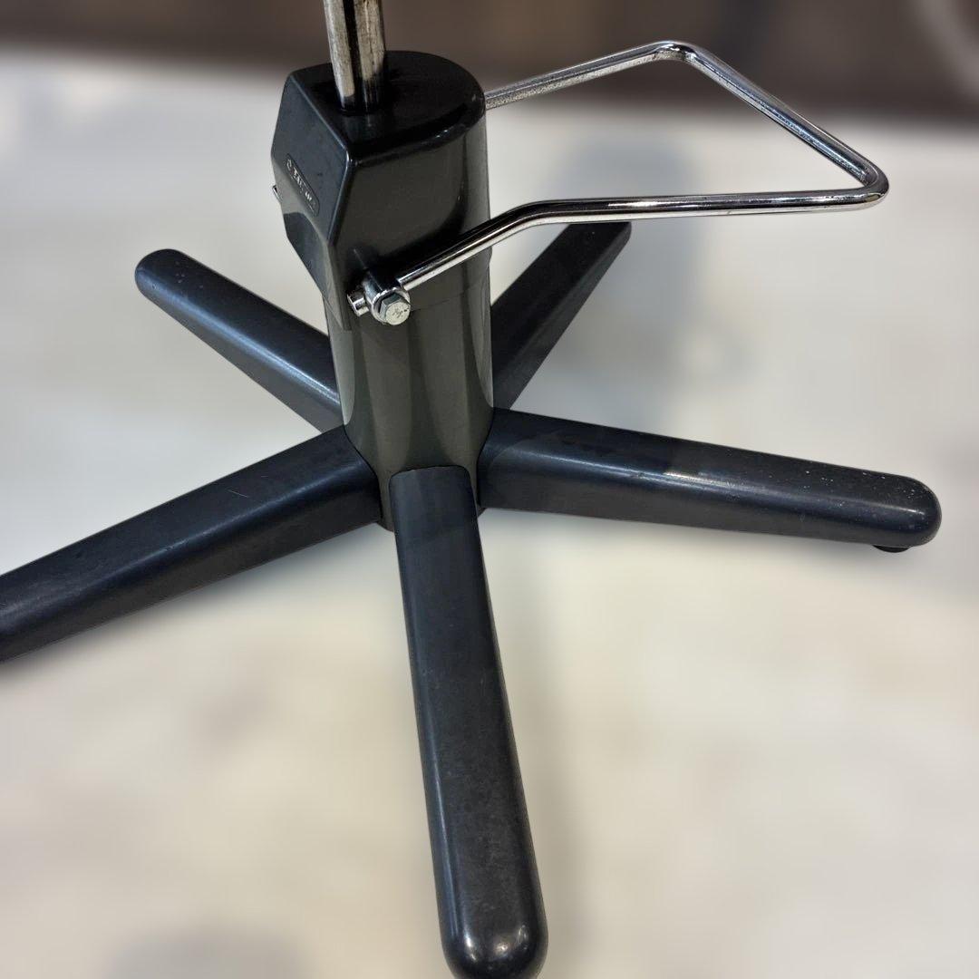 タカラベルモント　チェア　①