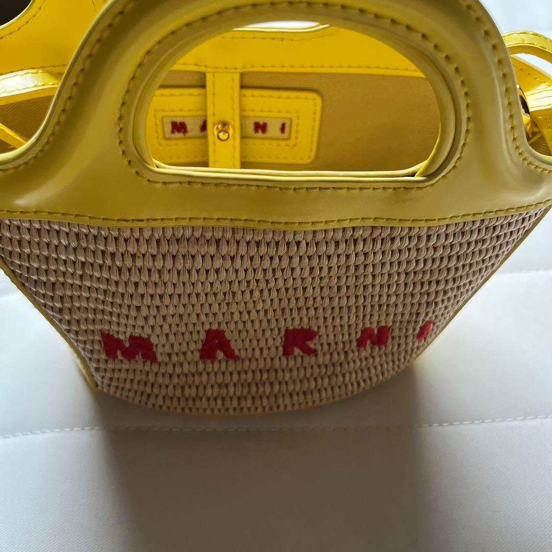 マルニ　かごバッグ　イエロー