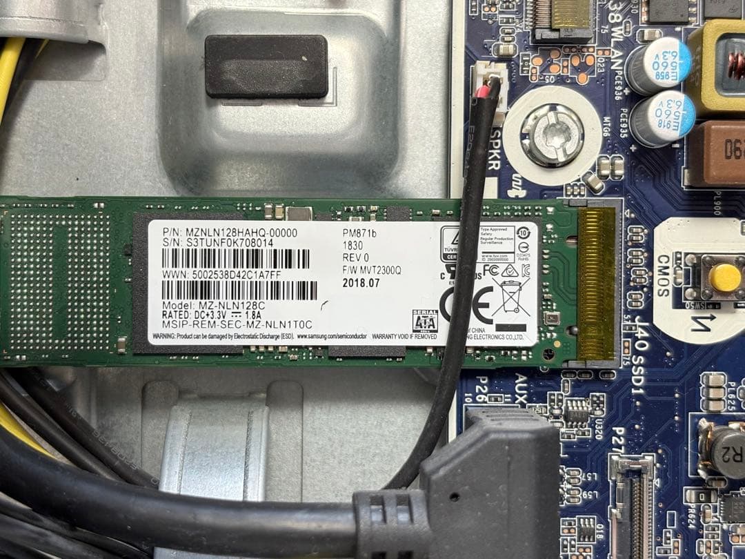 ワークステーション HP Z2 G4 SFF/Xeon/SSD 128GB/DDR4 8GB