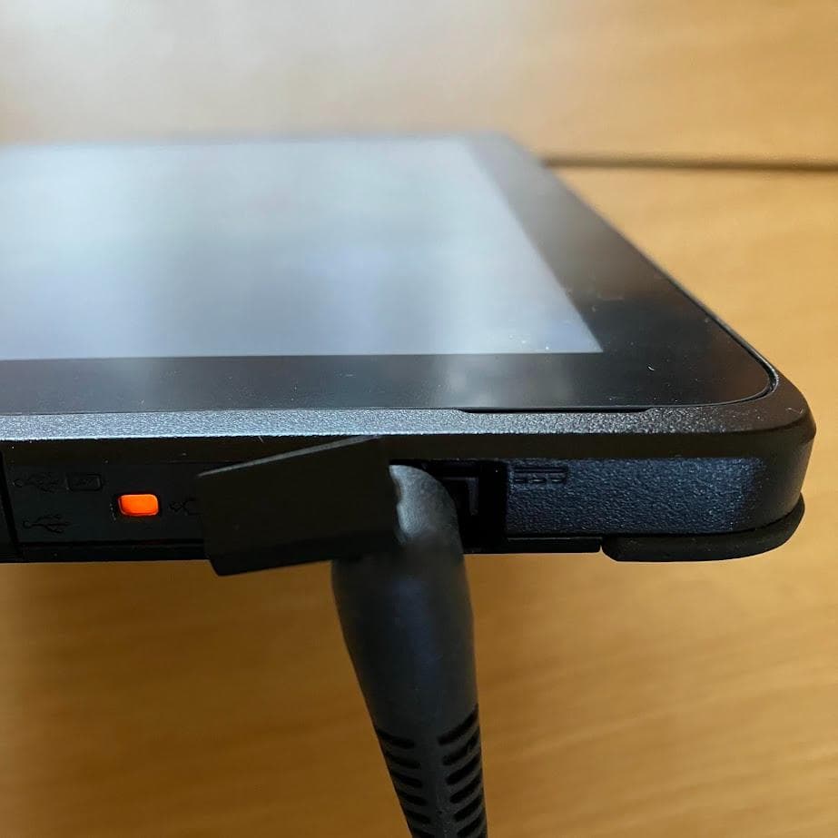超特価！良品設定済！WIN11すぐ使えるタブレットタッチペン付初心者おすすめ美品