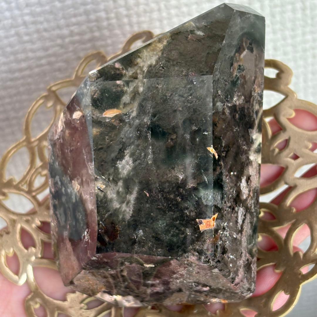 天然石 グリーン四季ガーデンクォーツ フリーフォーム置物285g