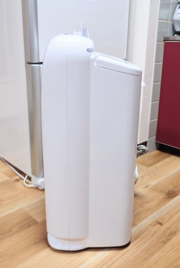 ●三菱電機 衣類乾燥除湿機 MJ-P180VX-W 2023 年製 動作確認済