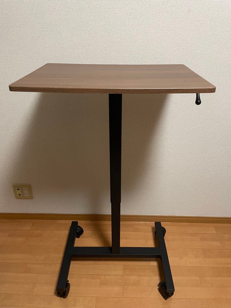 【ニトリ】昇降デスク（テン 60 MBR/BK）　スタンディング 机 ガス式