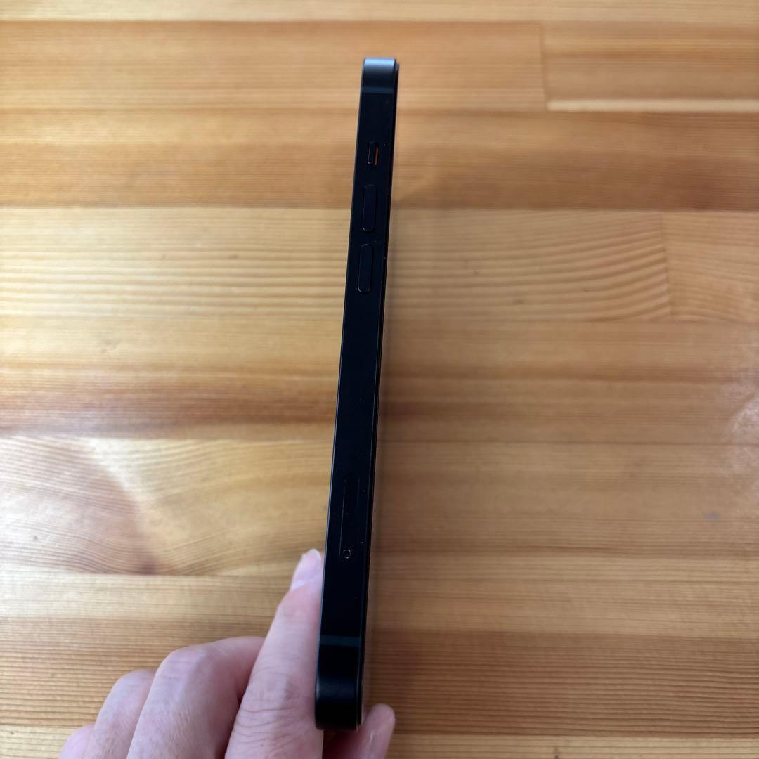 Apple iPhone 13 128GB ブラック