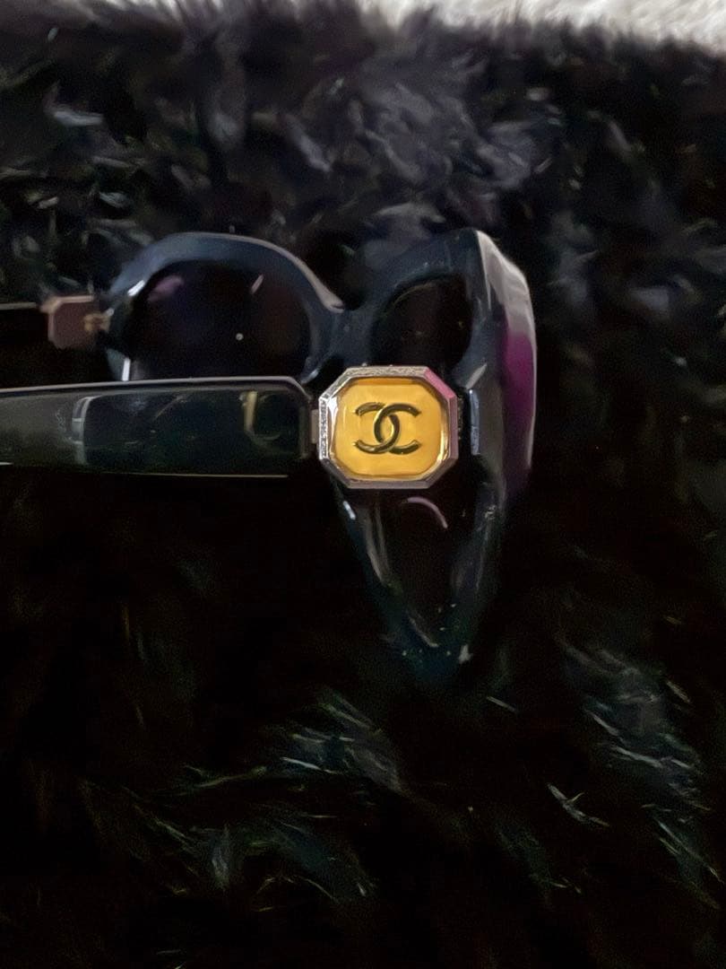 【takashi 】CHANEL サングラス　ココマーク　サイドロゴ