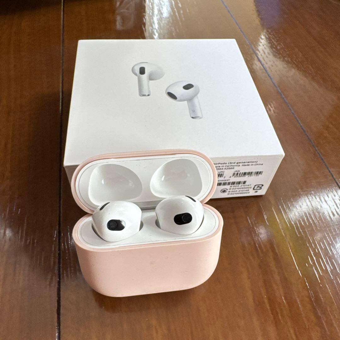 AirPods 第三世代 AirPods3 elagoカバー付き