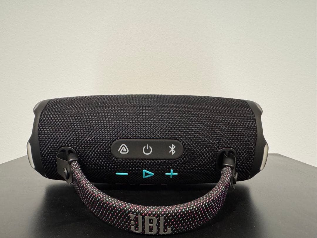 JBL Charge 6 ファンキーブラック 室内使用のみ 11/29購入