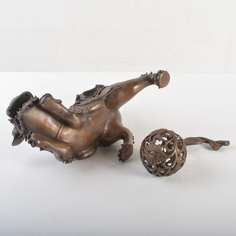中国　古銅宣徳銅　玉乗り獅子　香炉　置物　Y　R7427