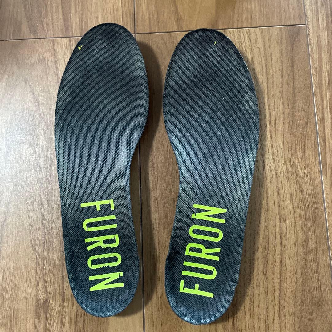 最終お値下げ！New Balance Furon サッカースパイク