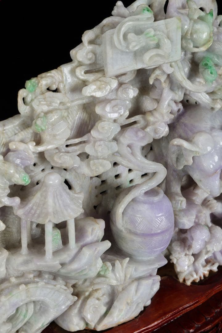 【希少美品】ラベンダー翡翠精緻彫刻置物 龍獅子象楼閣吉祥文字透かし 飾台座付