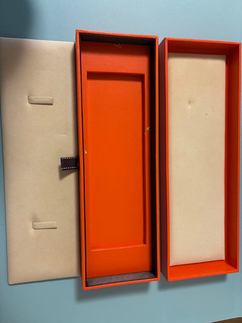 HERMES エルメス ピンク文字盤 時計