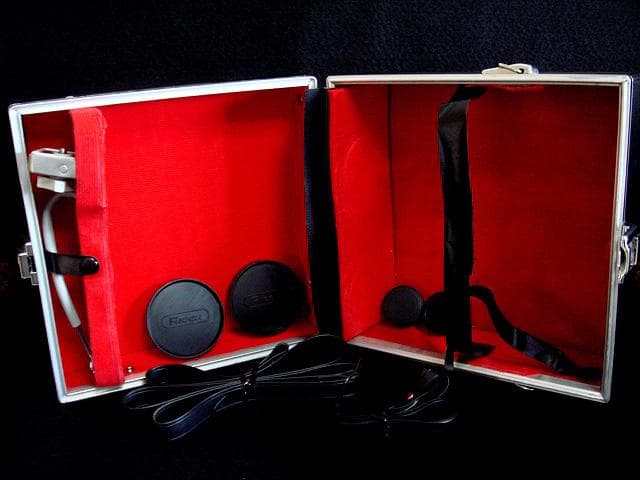 リコーテレカ240 オートハーフの双眼鏡カメラ ricoh teleca 240