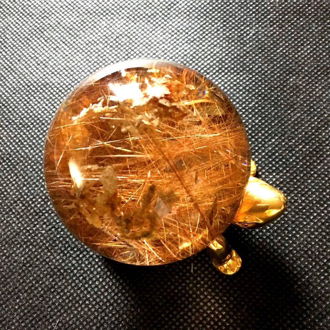 ゴールドルチルクォーツ置物　丸玉　ブラジル産　直経約4.83cm 重さ約160g