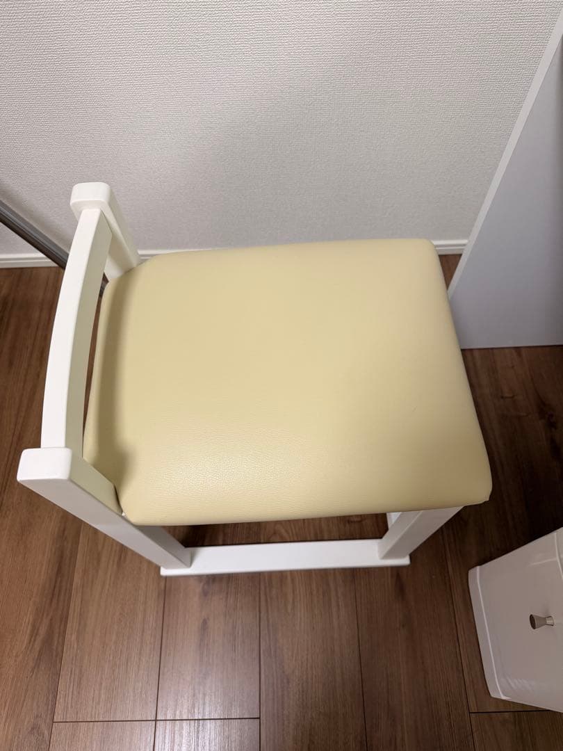 最終値下げ　NITORI ホワイト ドレッサー 鏡台　美品　即購入　椅子付き