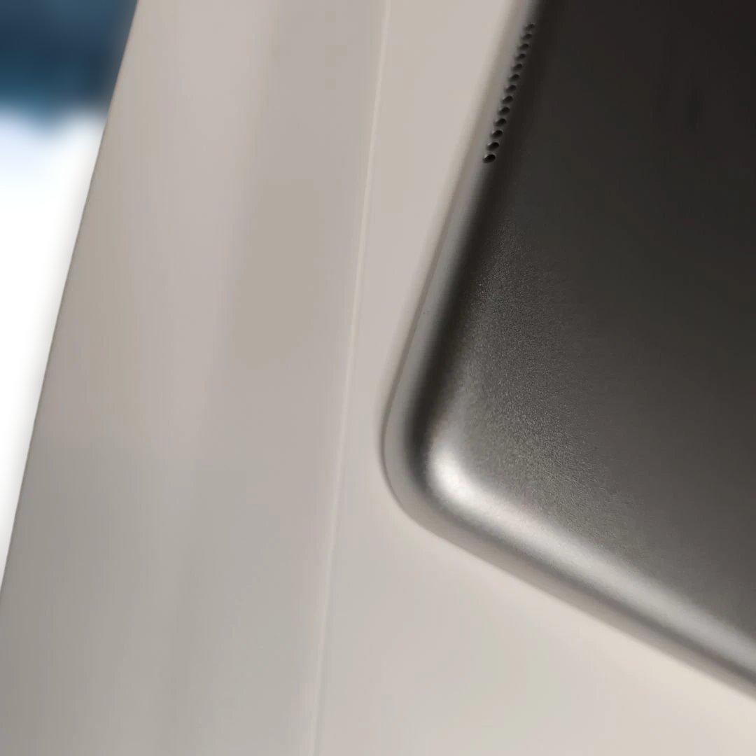 ゆ*な様 達*様 iPad 第8世代 32GB セルラーモデル 32GBシルバー