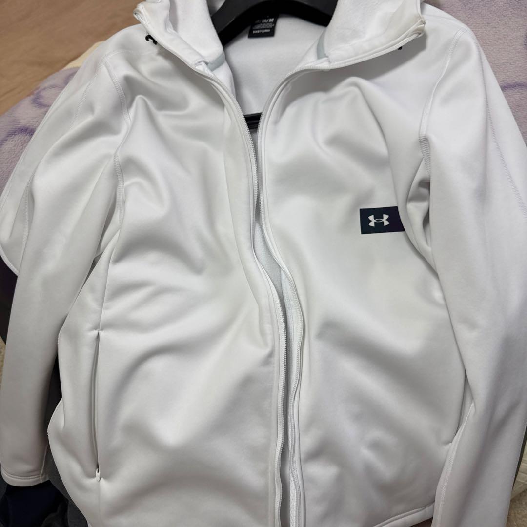 アンダーアーマー セットアップ 上下セット　 1388235 1388236