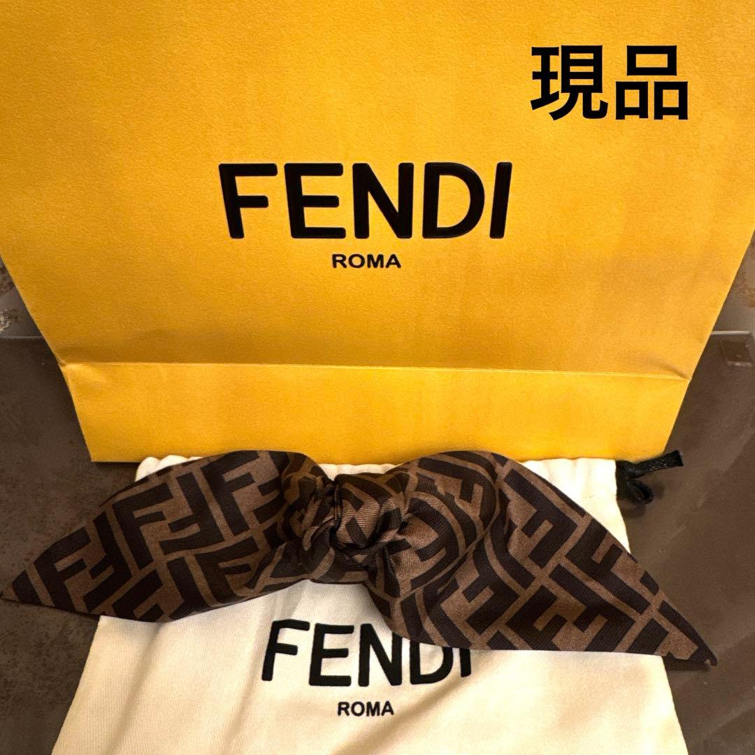 新品未使用☆FENDI ヘアクリップ
