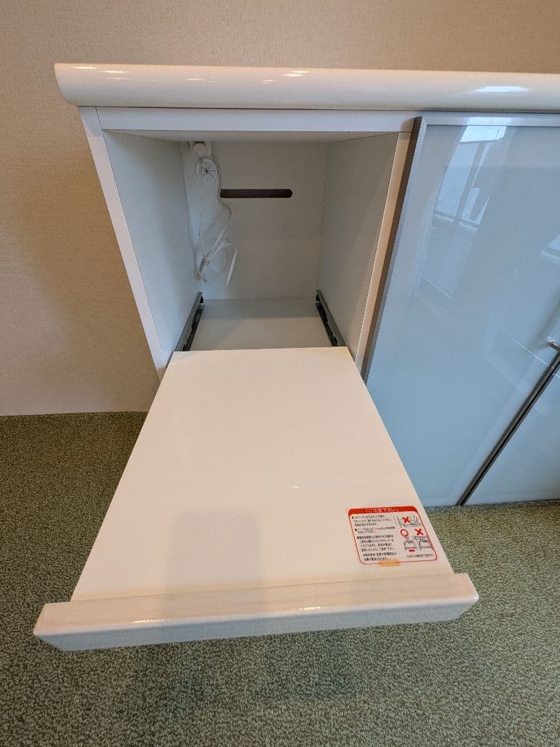 【送料込みのお値段】ニトリ　キッチンカウンター　食器棚　Ｎポスティア120WH