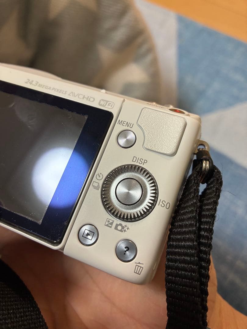 ★極上級★ほぼ新品★SONY a5100 シャッター回数1000回以下