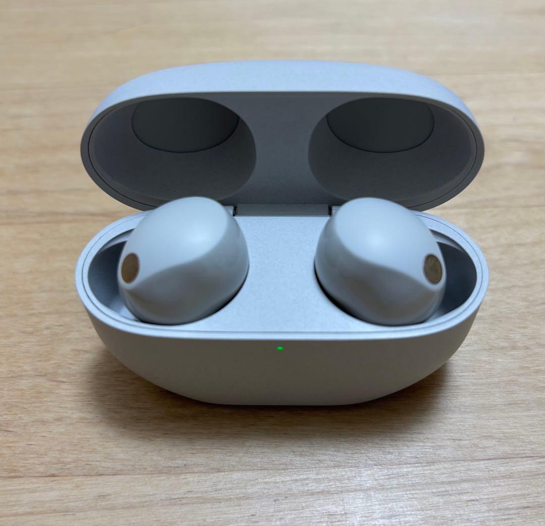 【美品】ソニー ワイヤレスノイズキャンセリングイヤホン WF-1000XM5