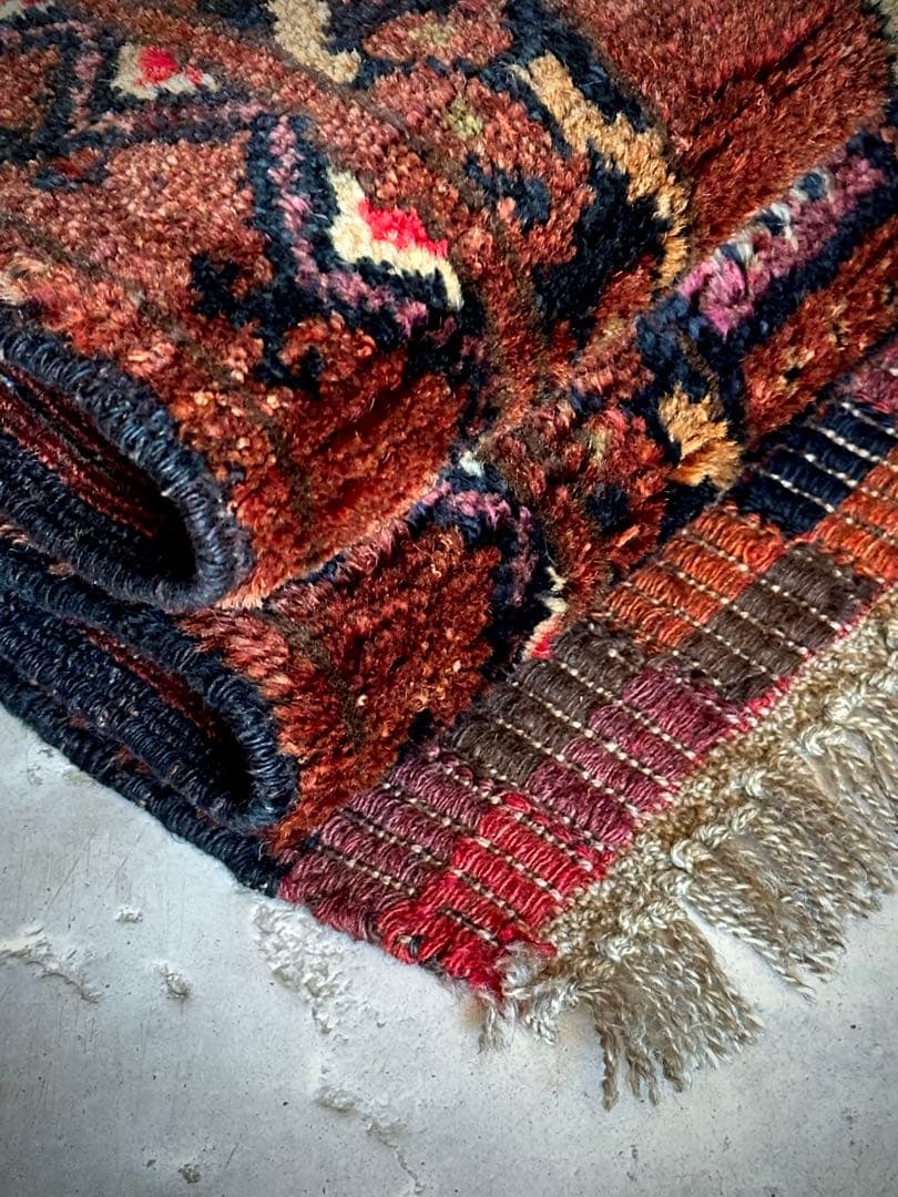 トライバルラグ　ヴィンテージラグ　アフガンラグ　トルクメン　プリミティブアート