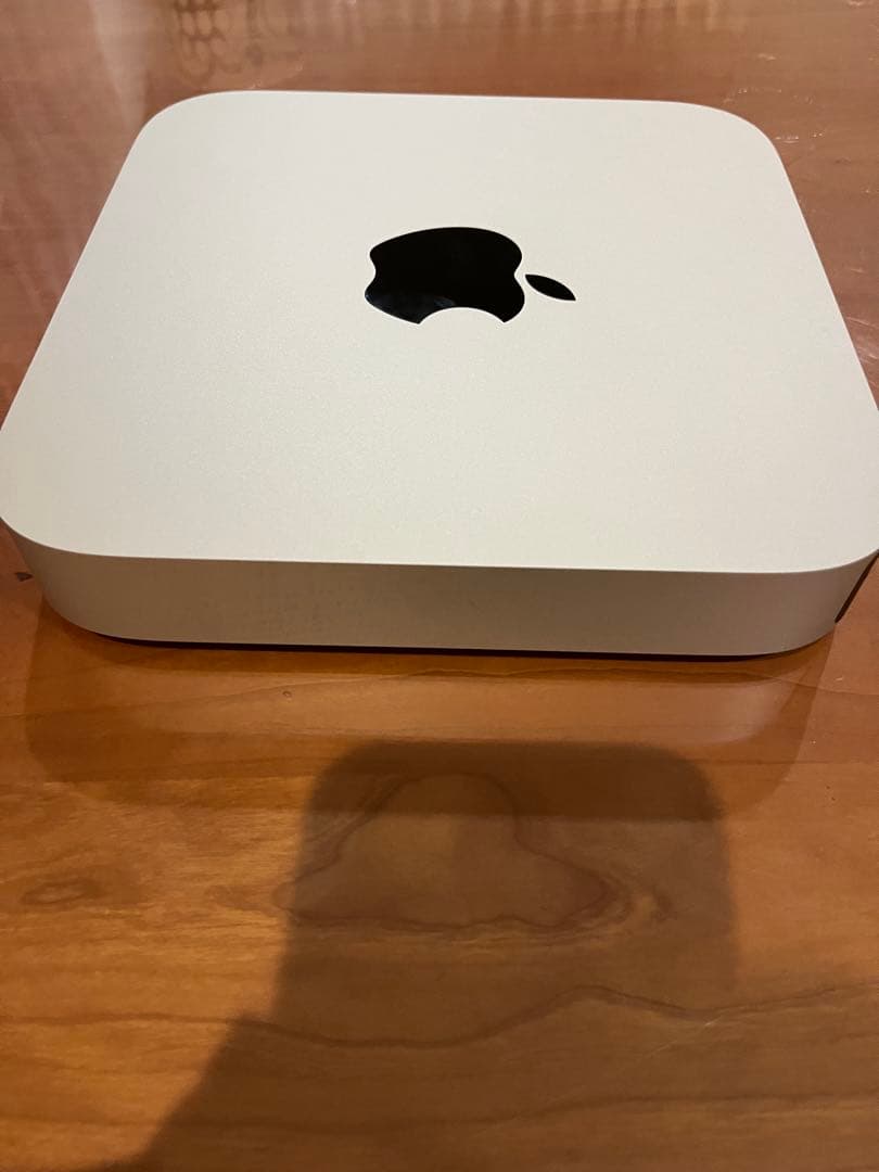 M2 Mac Mini 16GBメモリ／256GB SSD 美品