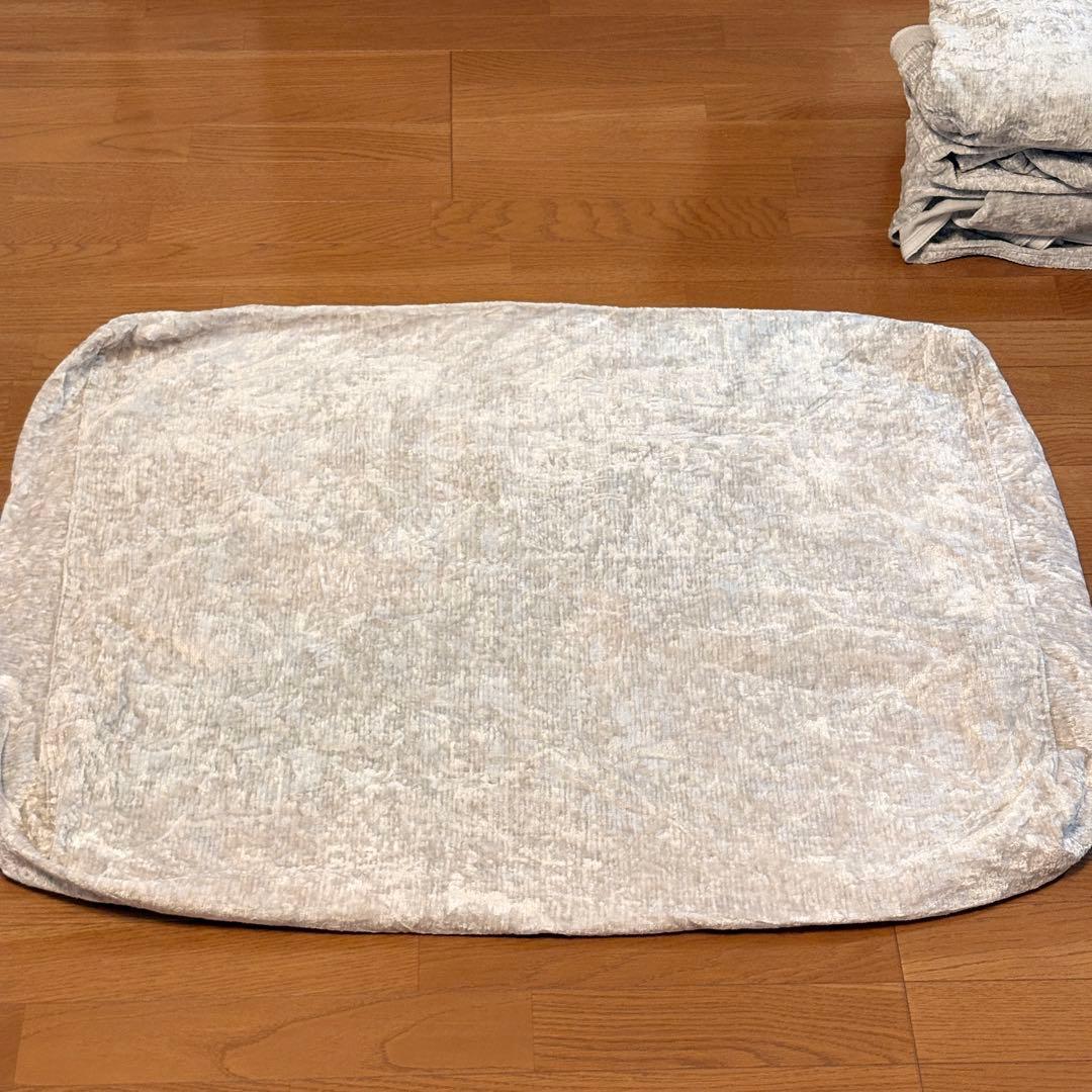 ④TRES THE SOFA 純正替えカバー＋45cmクッション