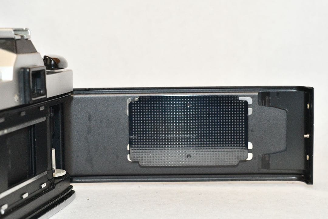 《動作品》minolta X-7 +標準ズームレンズ付き　a438