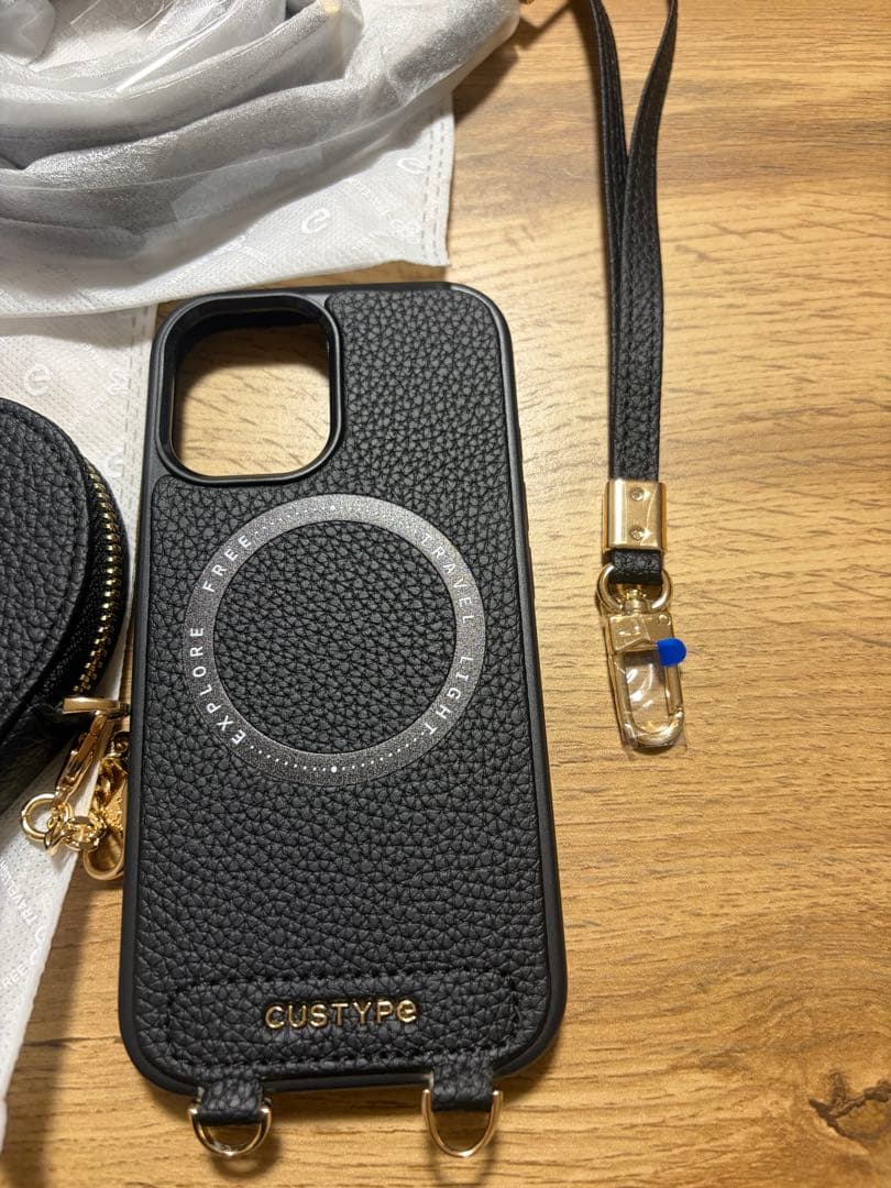 CUSTYPE　iPhone17