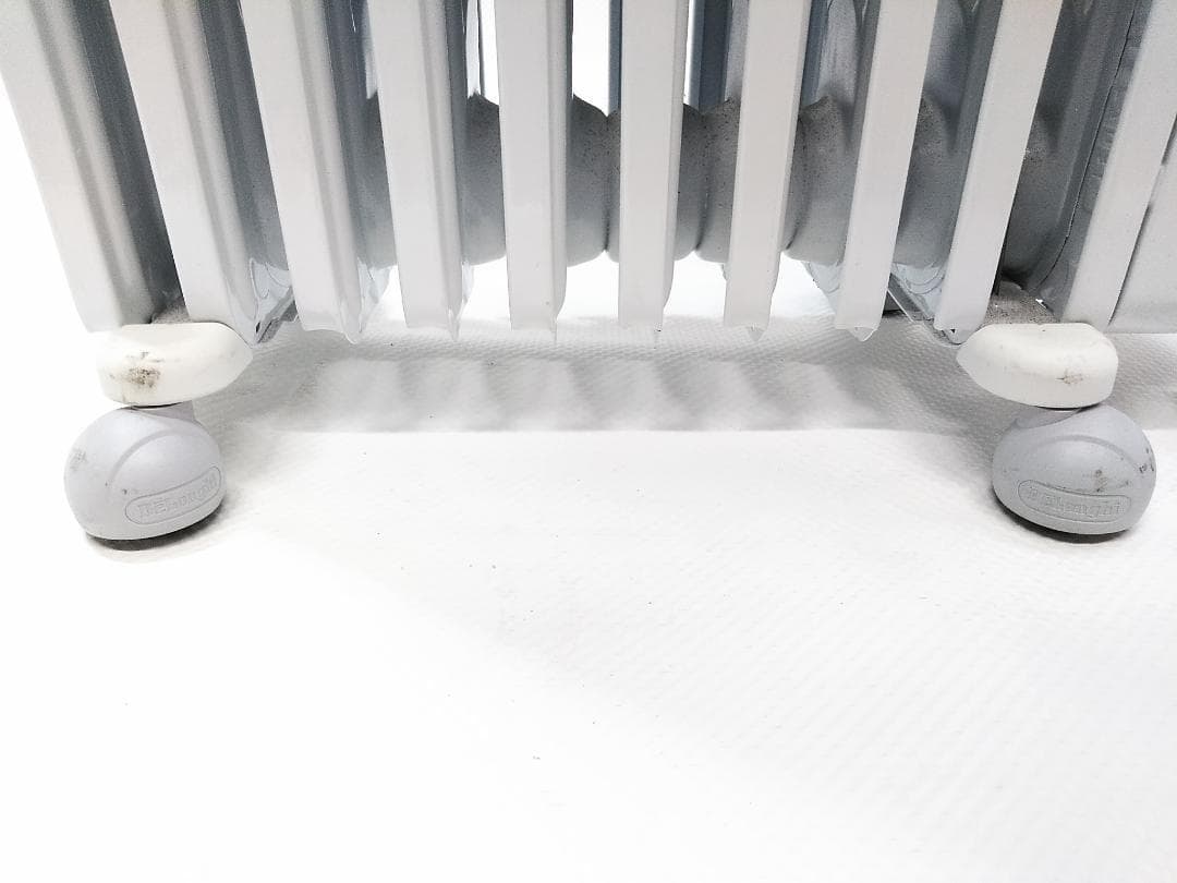 デロンギ アミカルド オイルヒーター RHJ35M1015-LG 6-10畳★