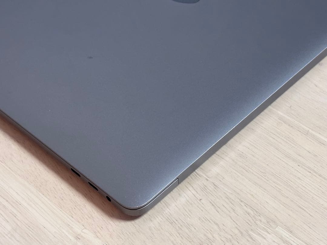 動作品！MacBook Pro2020 i7•32GB•512GB アダプタ付き