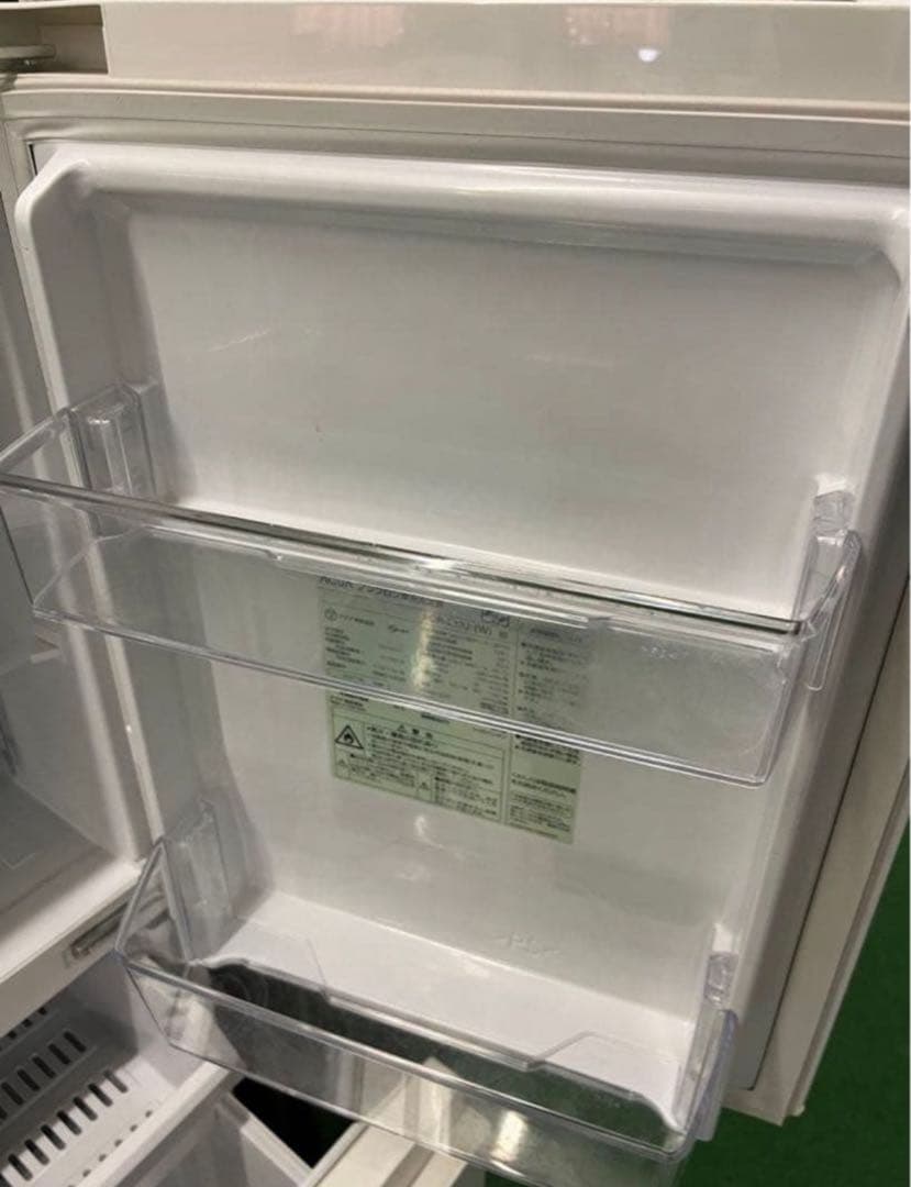 2019年製 126L AQUA 2ドア冷蔵庫 AQR-E13J (W)