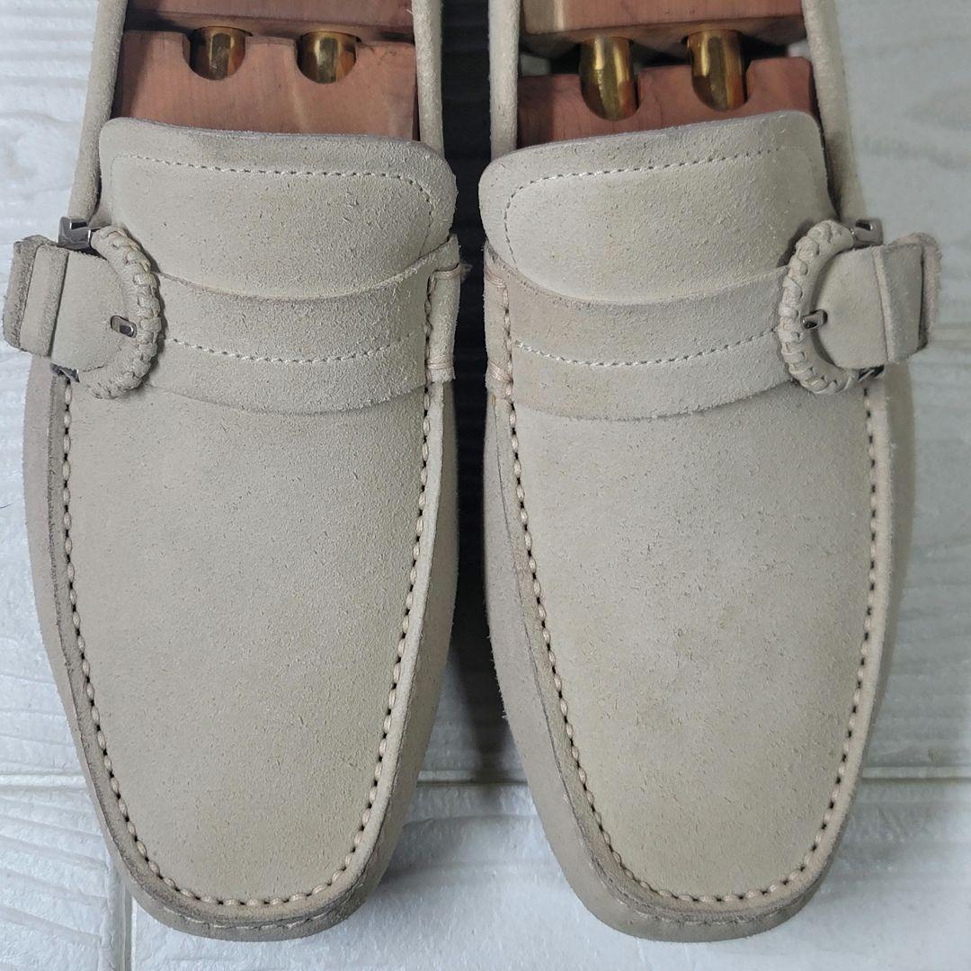 【美品】FERRAGAMO ドライビングシューズ 25cm ベージュ