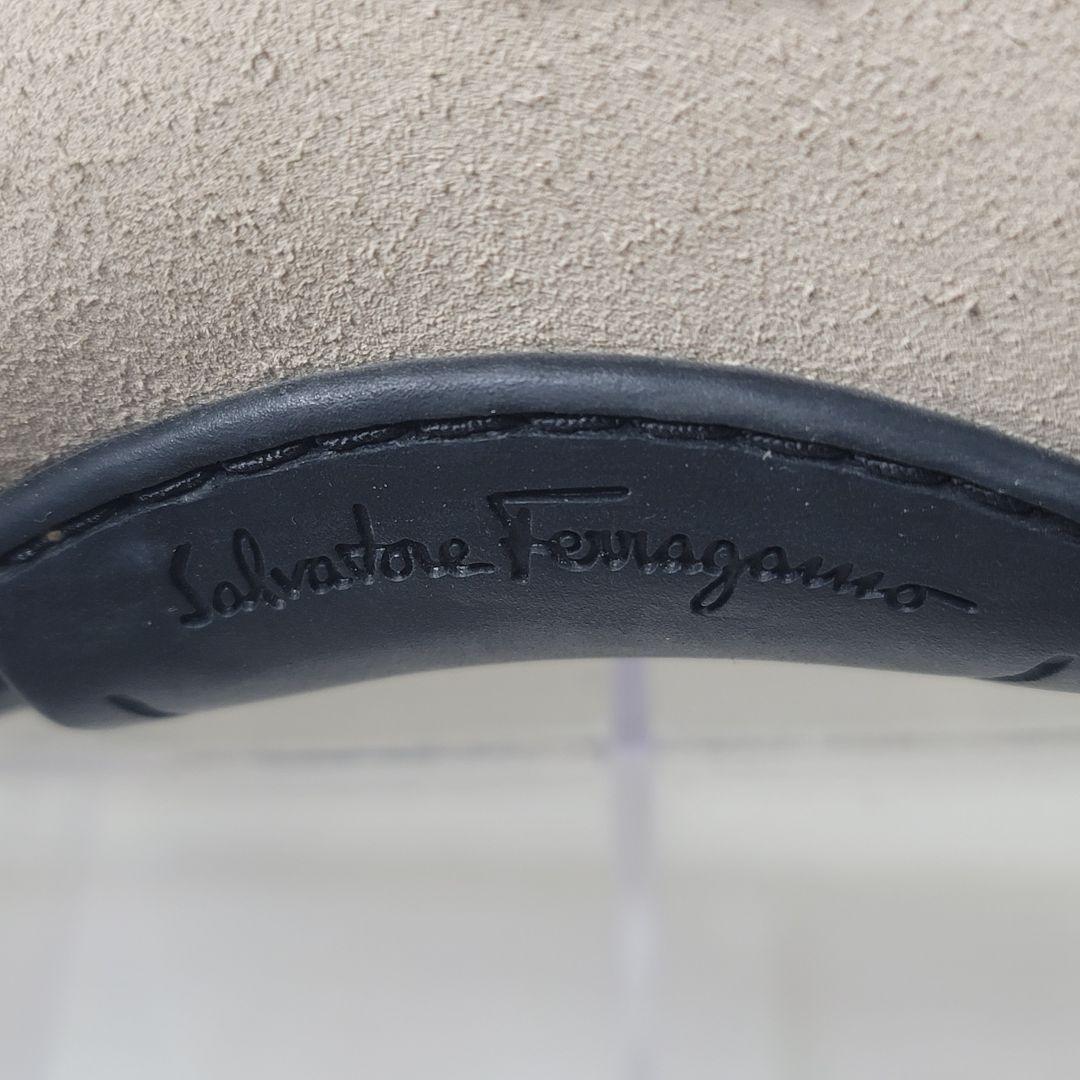 【美品】FERRAGAMO ドライビングシューズ 25cm ベージュ