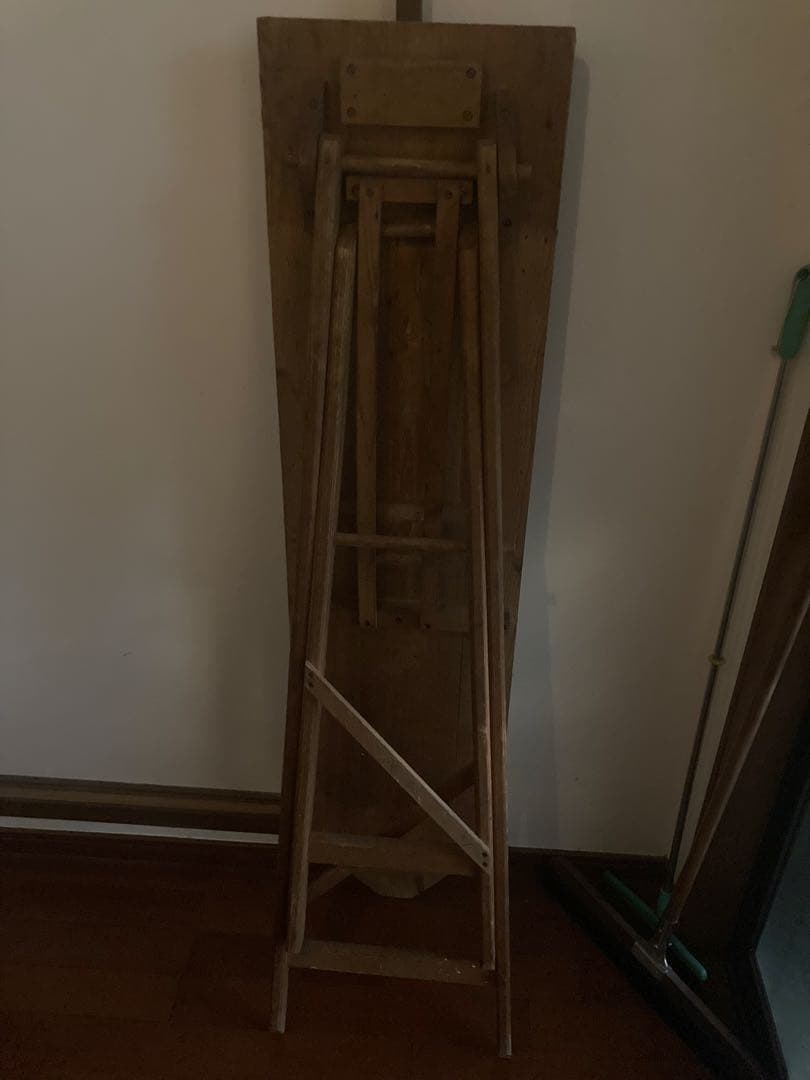 ビンテージ　木製折りたたみアイロン台