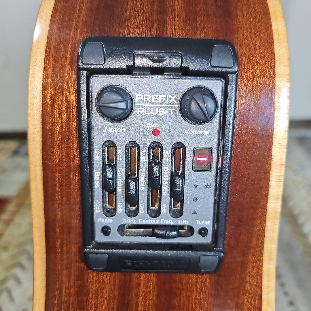 Court.MR.AS4エレアコ総単板！ 純正ハードケース付き。