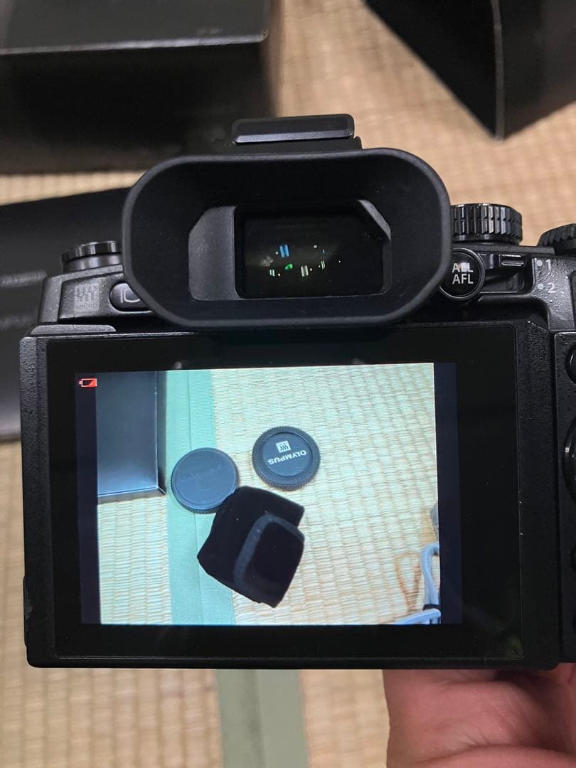 OLYMPUS OM−D E−M1