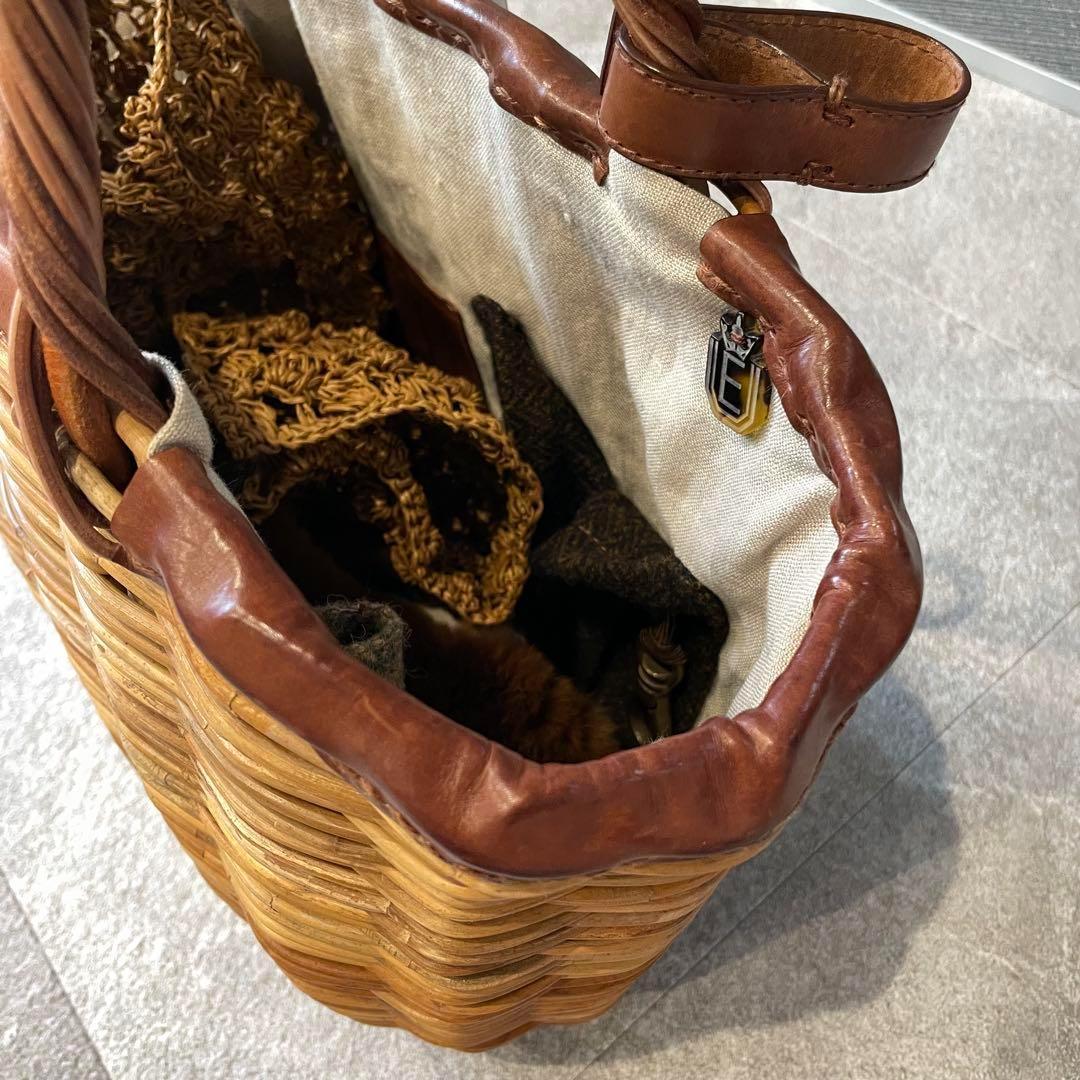 ★eb.a.gos エバゴス　かごバッグ　ハンドバッグ　リアルファー