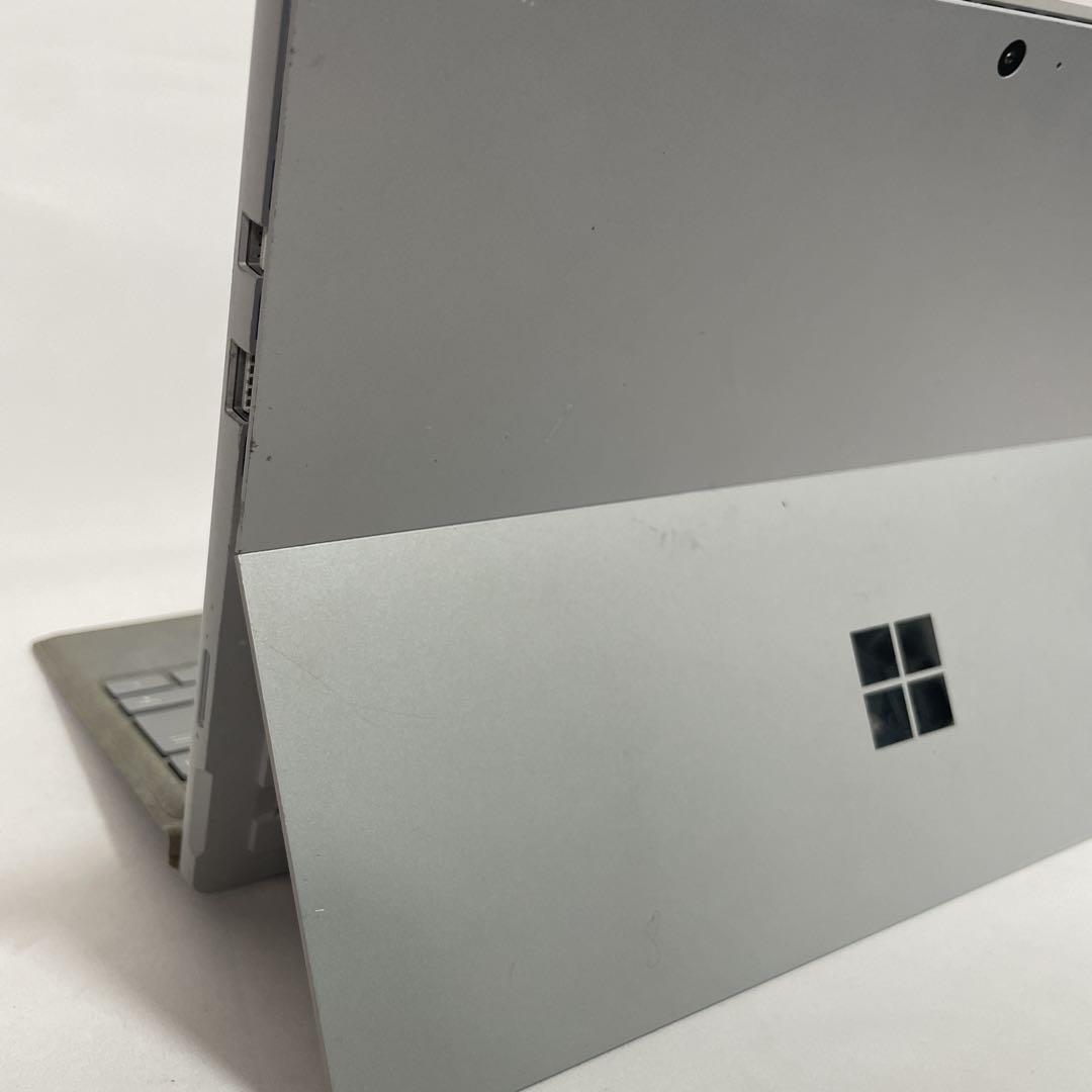 Surface Pro5 タイプカバー付 12インチ 軽量 持ち運びに便利