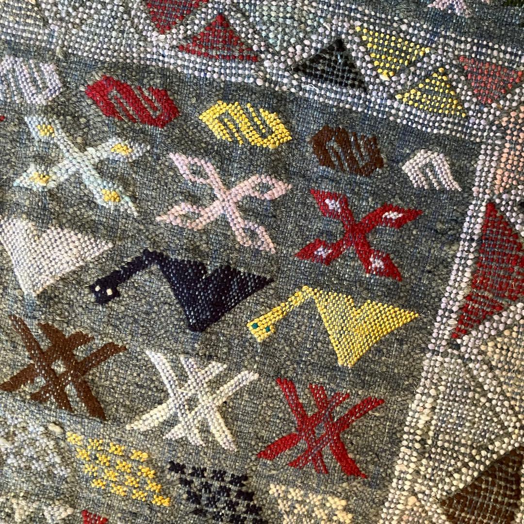 幾何学模様 手織り　ラグ　インディゴ　ヴィンテージ　キリム　デニム